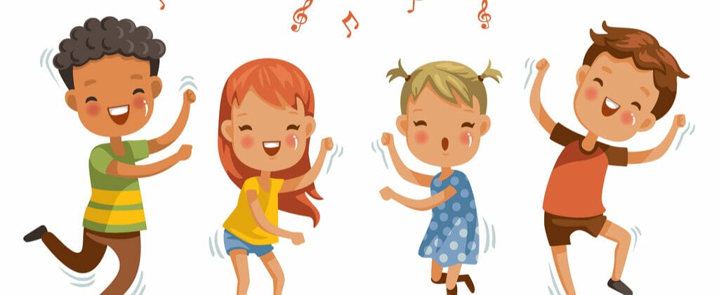 英会話の練習をしながら音符に合わせて踊る子供たちのグループ。